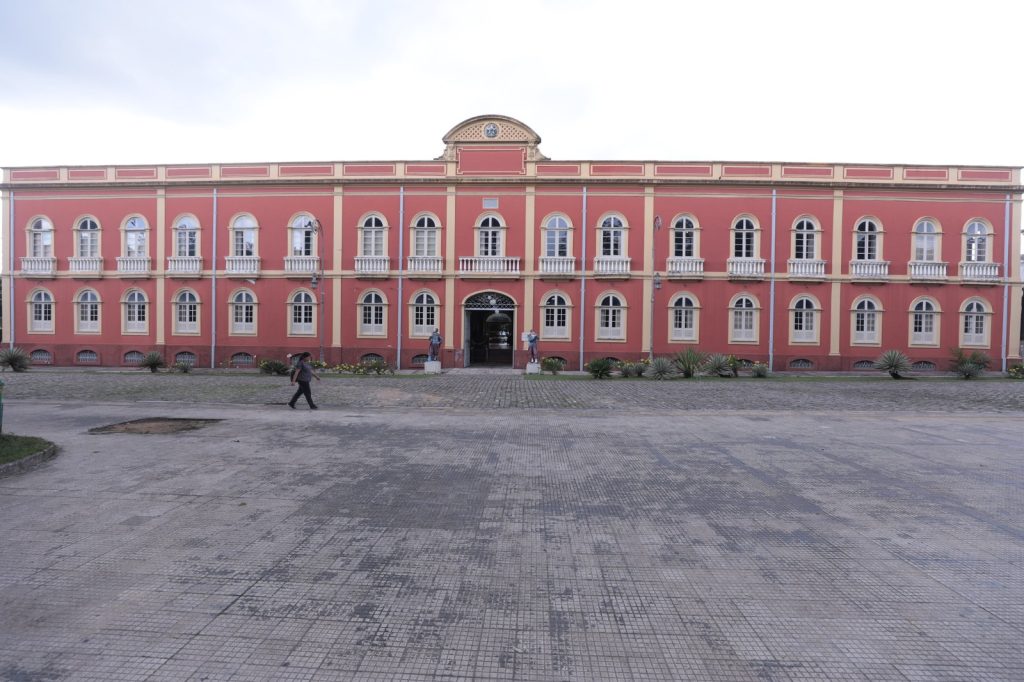 Palacete Provincial fica na antiga Praça da Polícia, no Centro de Manaus. Foto: Divulgação/Secom