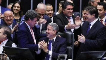 Brasília (DF) 06/07/2023 Comemoração da aprovação em primeiro turno da Reforma Tributária na Câmara dos Deputados.  Foto Lula Marques/ Agência Brasil.