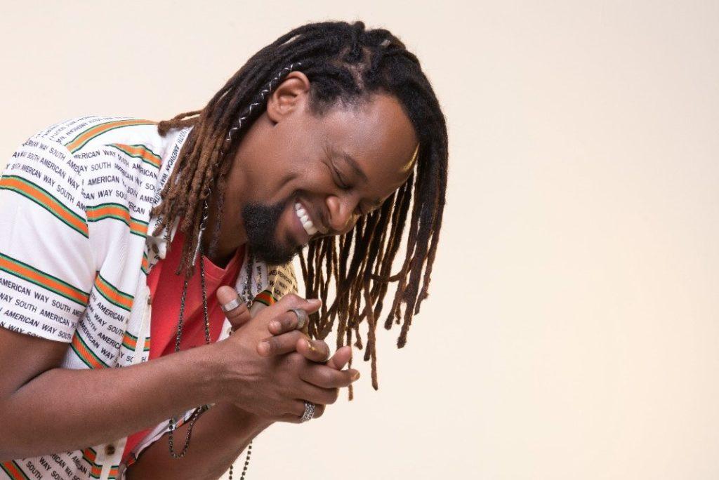 Cantor Toni Garrido se apresenta em festival de rock em Manaus. Foto: Washington Possato