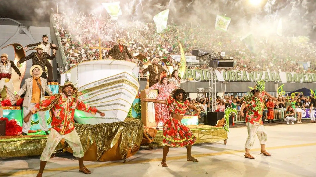 Escola de samba Aparecida - Foto Secom