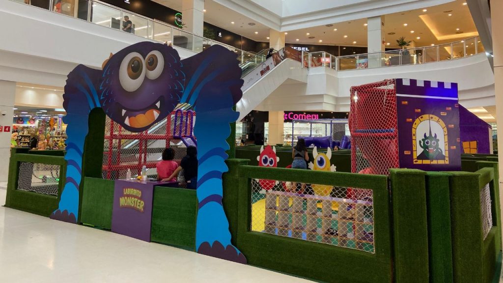 'Labirinto Monster' no Shopping Ponta Negra em Manaus