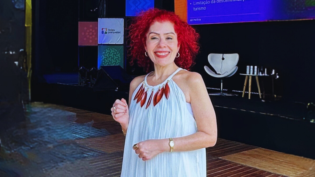 Edilene Mafra apresenta o Festival de Parintins como vitrine do turismo cultural amazônico.
