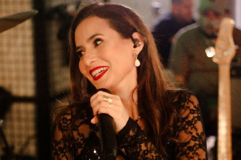 Samantha Carvalho dedica seu tempo à família, à medicina e à música